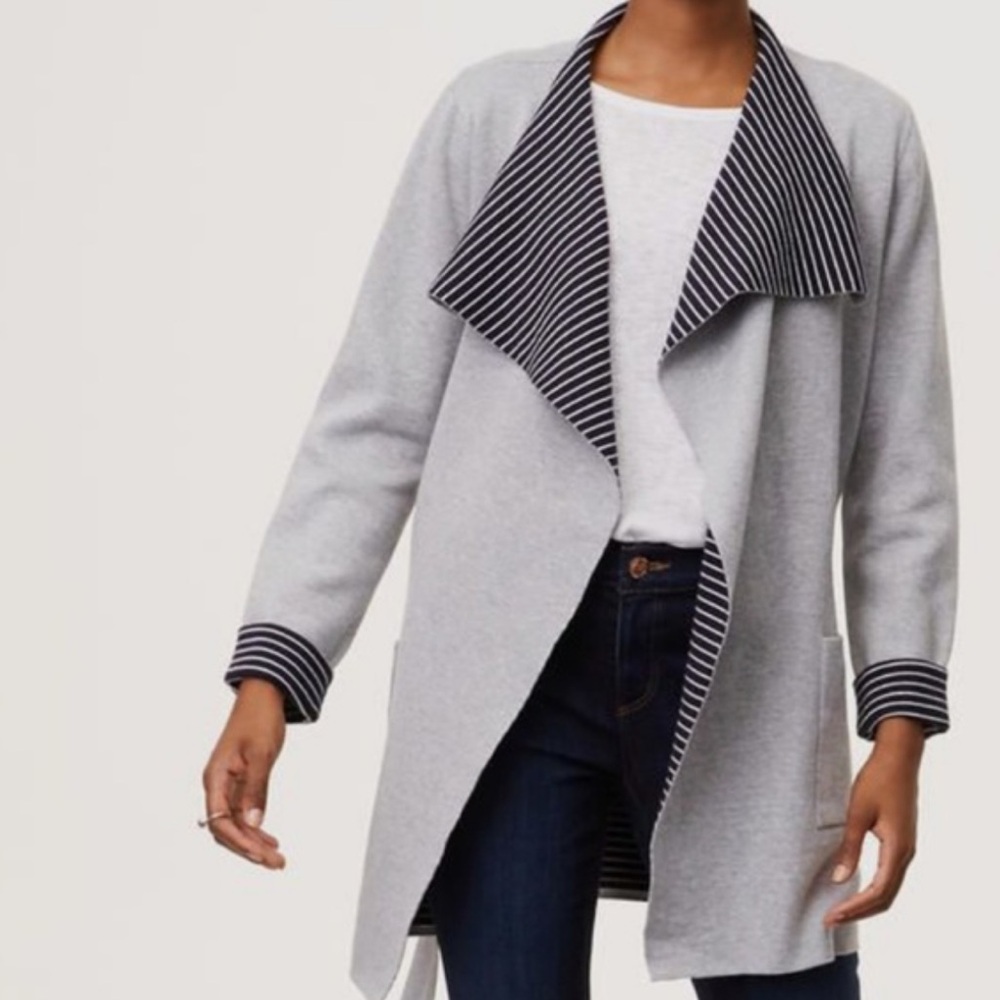 LOFT Women’s Gray Cardigan - Reversible & Belted - Size Large Petite